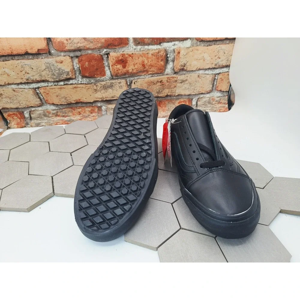 Vans description up